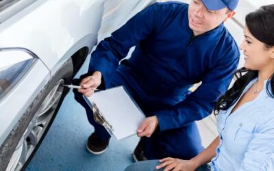 La importancia de llevar un mecánico contigo al comprar un coche usado